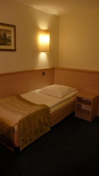 Via Appia Hotel Raszyn Habitación foto