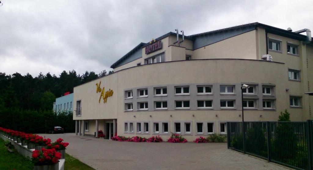 Via Appia Hotel Raszyn Exterior foto